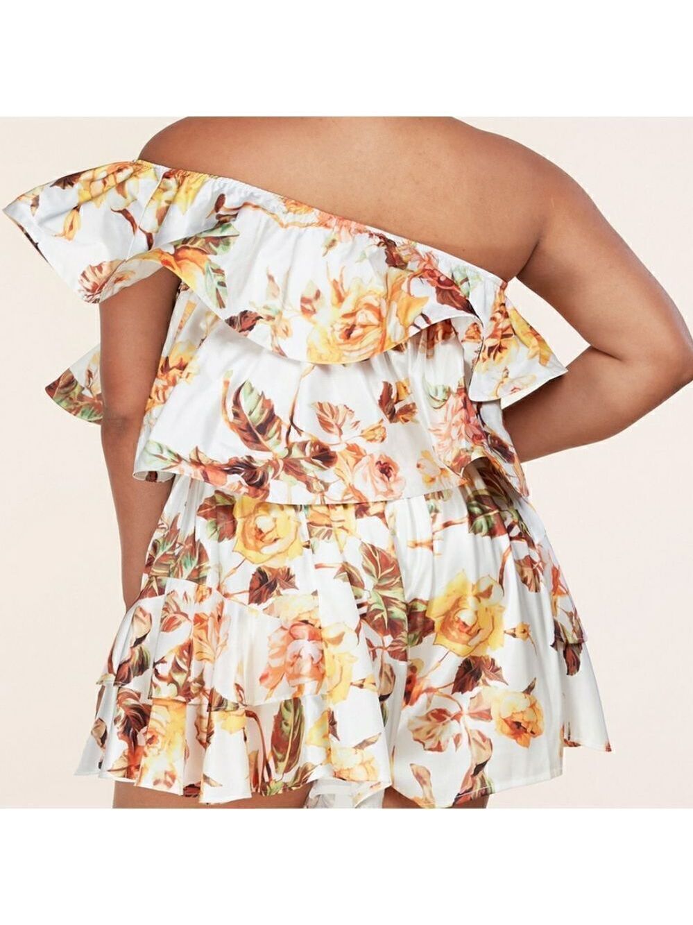 New Plus Size Floral Two-Piece Shorts Set by L’atise by Amy - Picture 9 of 10